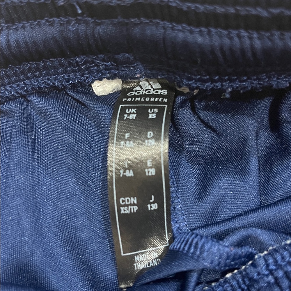 ADIDAS shorts - Picture 3 of 4